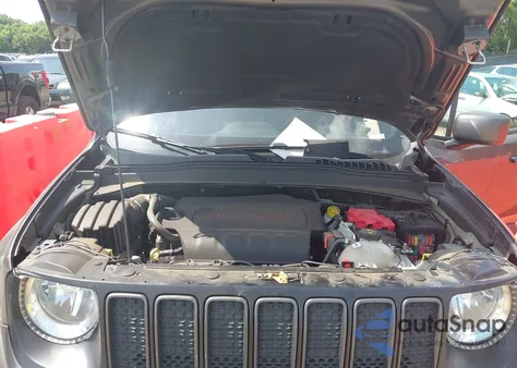 2021 Jeep Renegade 80Th Anniversary 4X4 z USA, uszkodzony, nr VIN ZACNJDBB5MPM75570